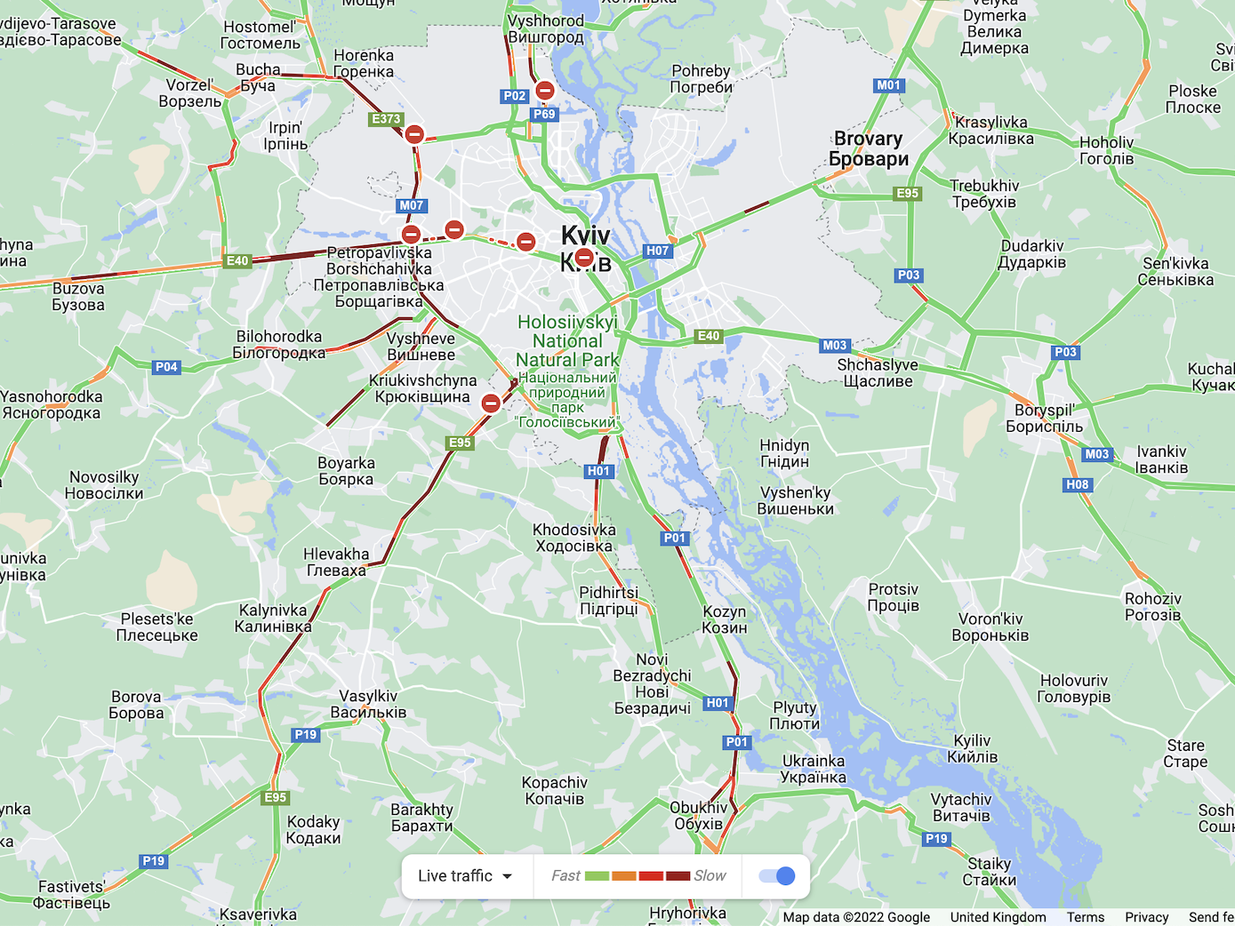 A google map shows the speed of traffic in Kyiv.