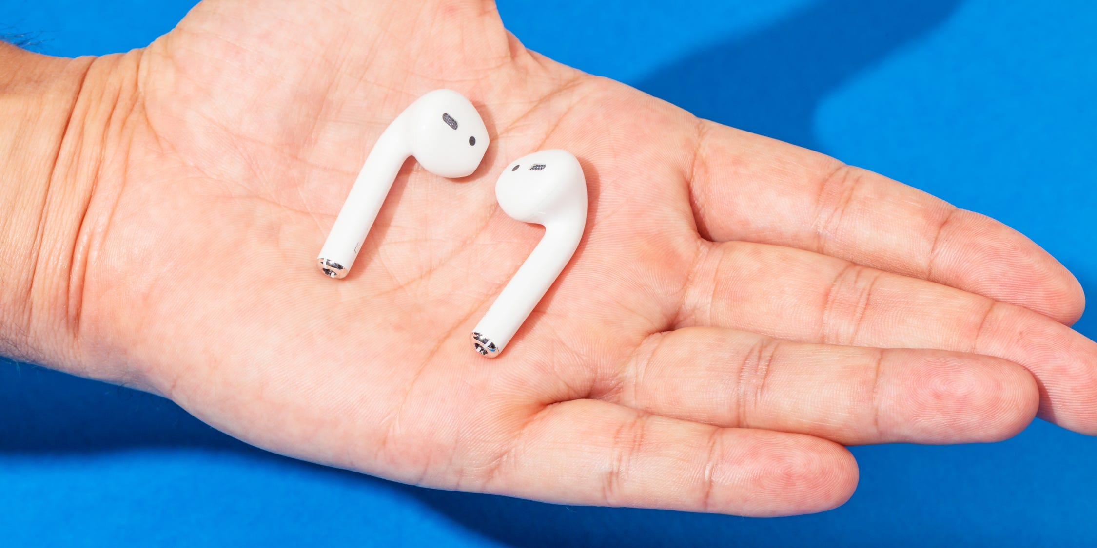 apple airpods