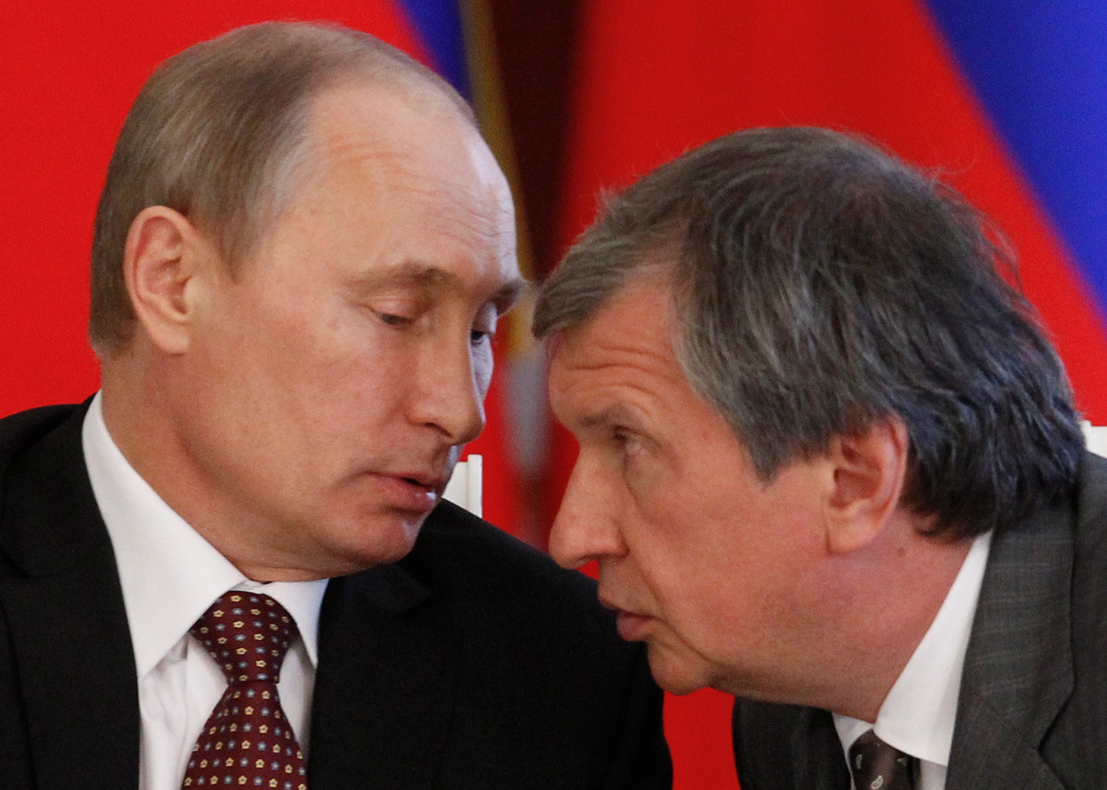 Vladimir Putin Igor Sechin