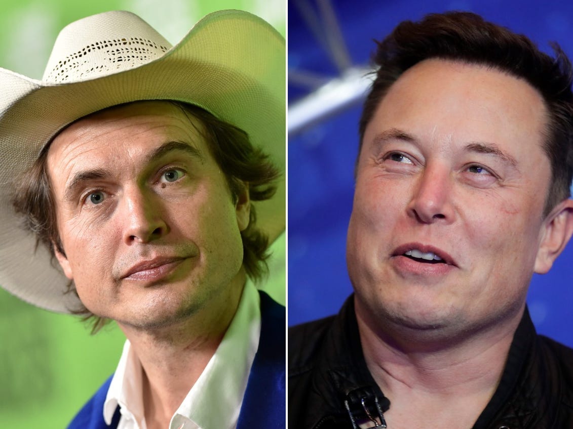 Kimbal Musk (left) brother of Elon Musk (right).