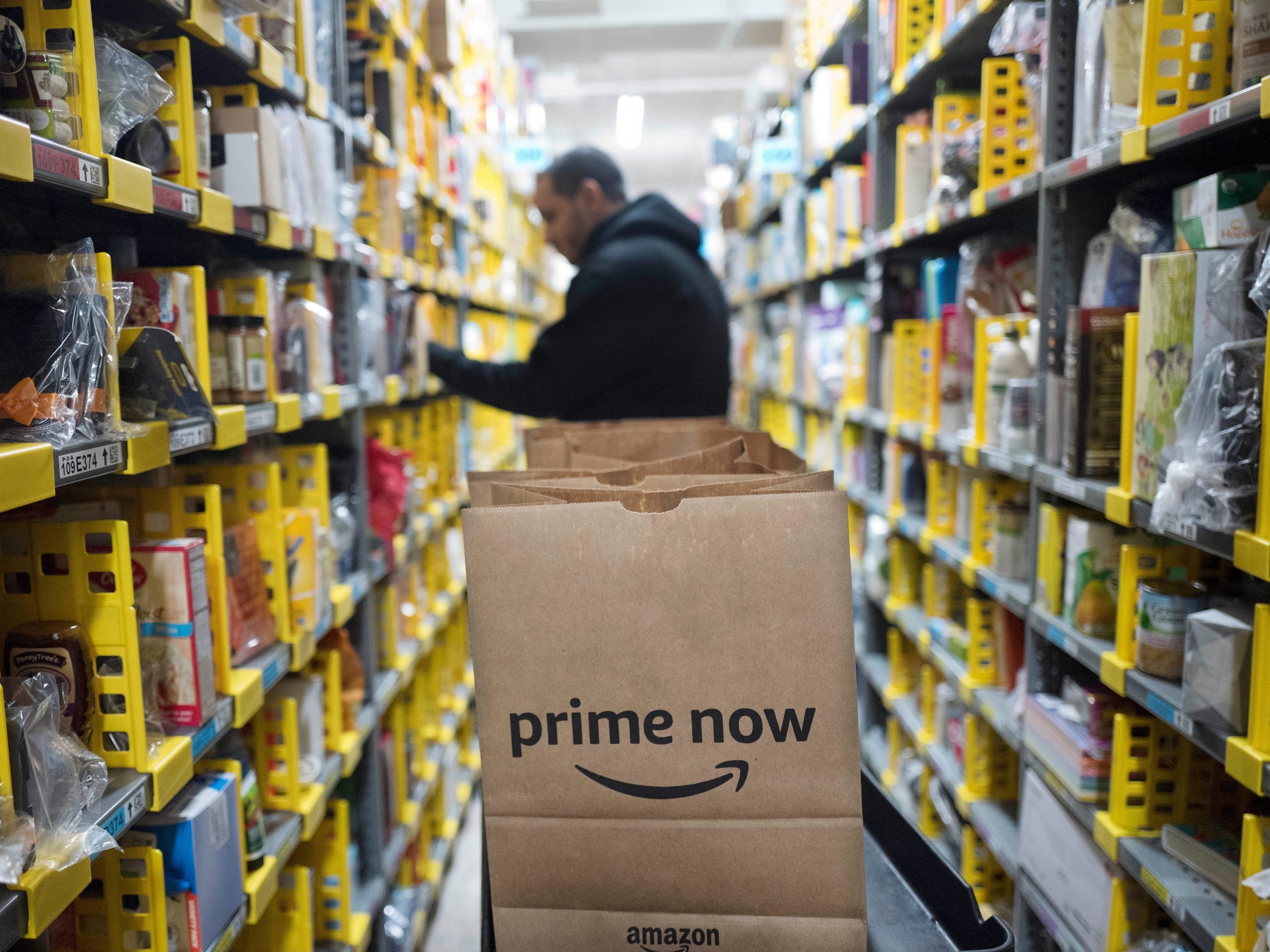 clerk at amazon prime warehouse