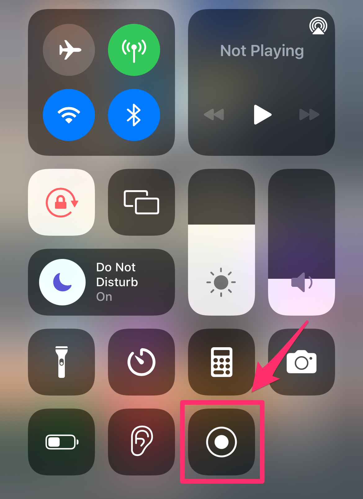 iPhone screenshot of Control Center with Screen Recording icon highlighted.