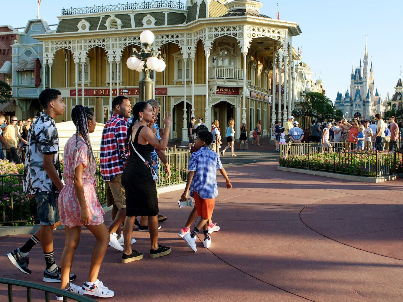 Andre "Dre" Johnson from the TV show "Black-ish" and his family take a Walt Disney World VIP tour.