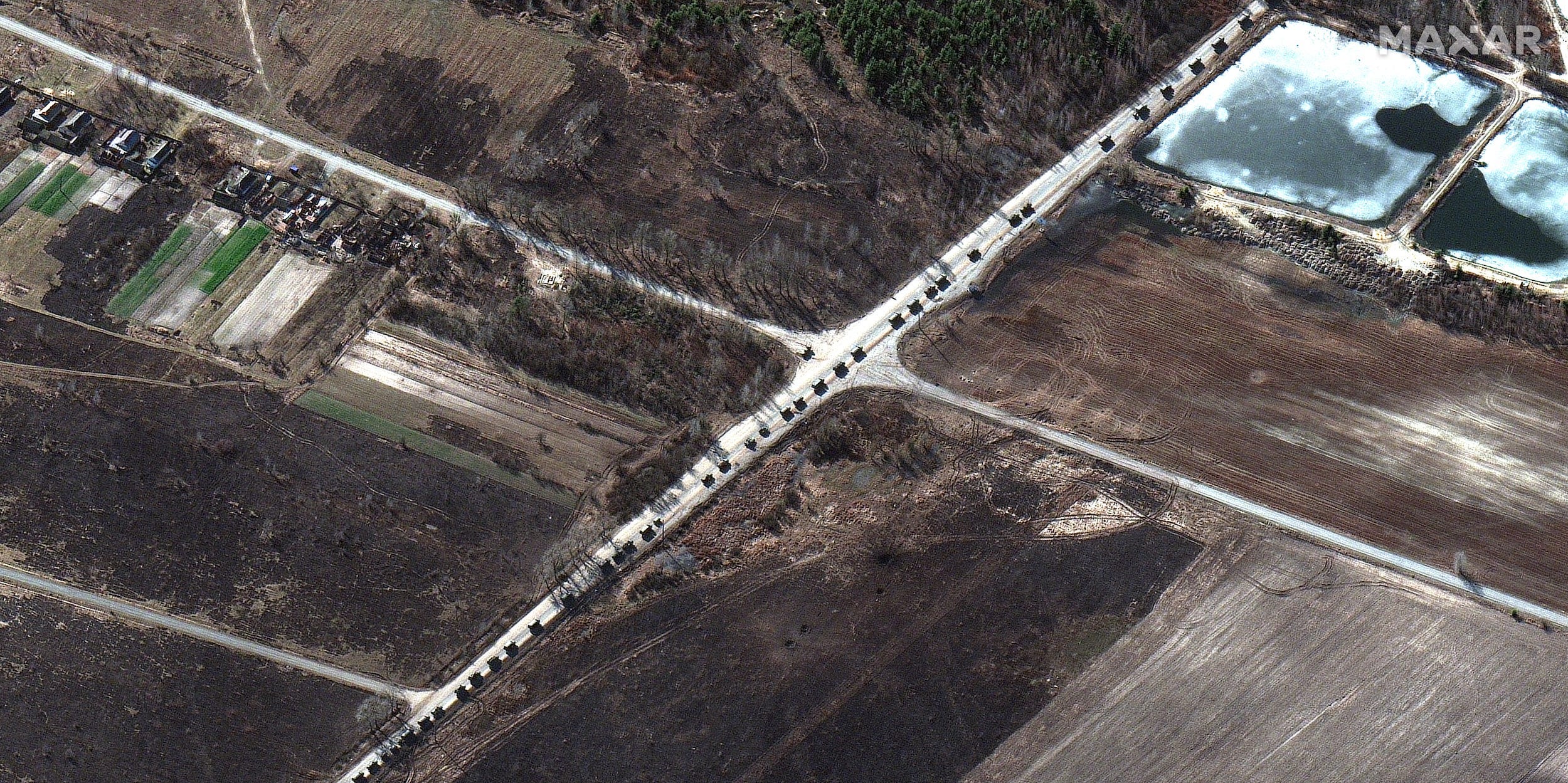 Photos of 40-mile long Russian military convoy