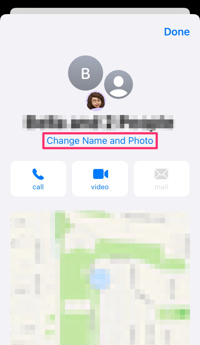 A screenshot highlighting the option for changing an iMessage group chat’s name and photo.