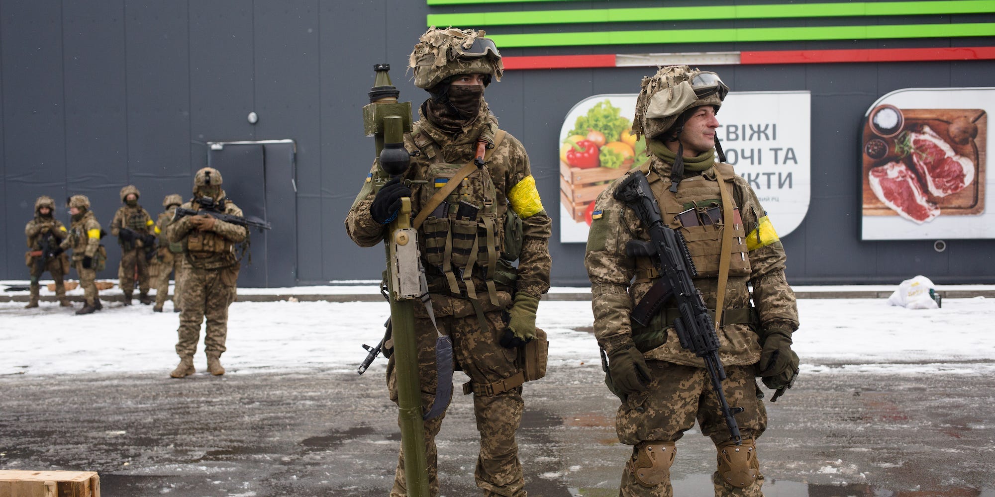 Ukraine troops patrol in Irpin