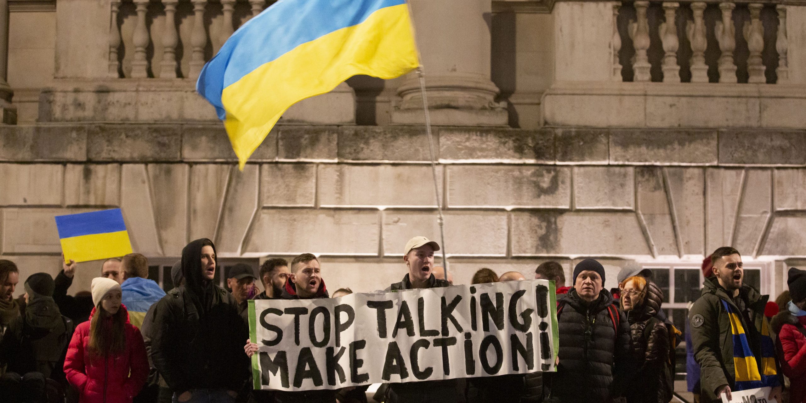 Anti-war demonstrators and Ukrainians living in UK, gather around 10 Downing Street to protest against Russia's military operation in Ukraine, on February 25, 2022 in London, United Kingdom.