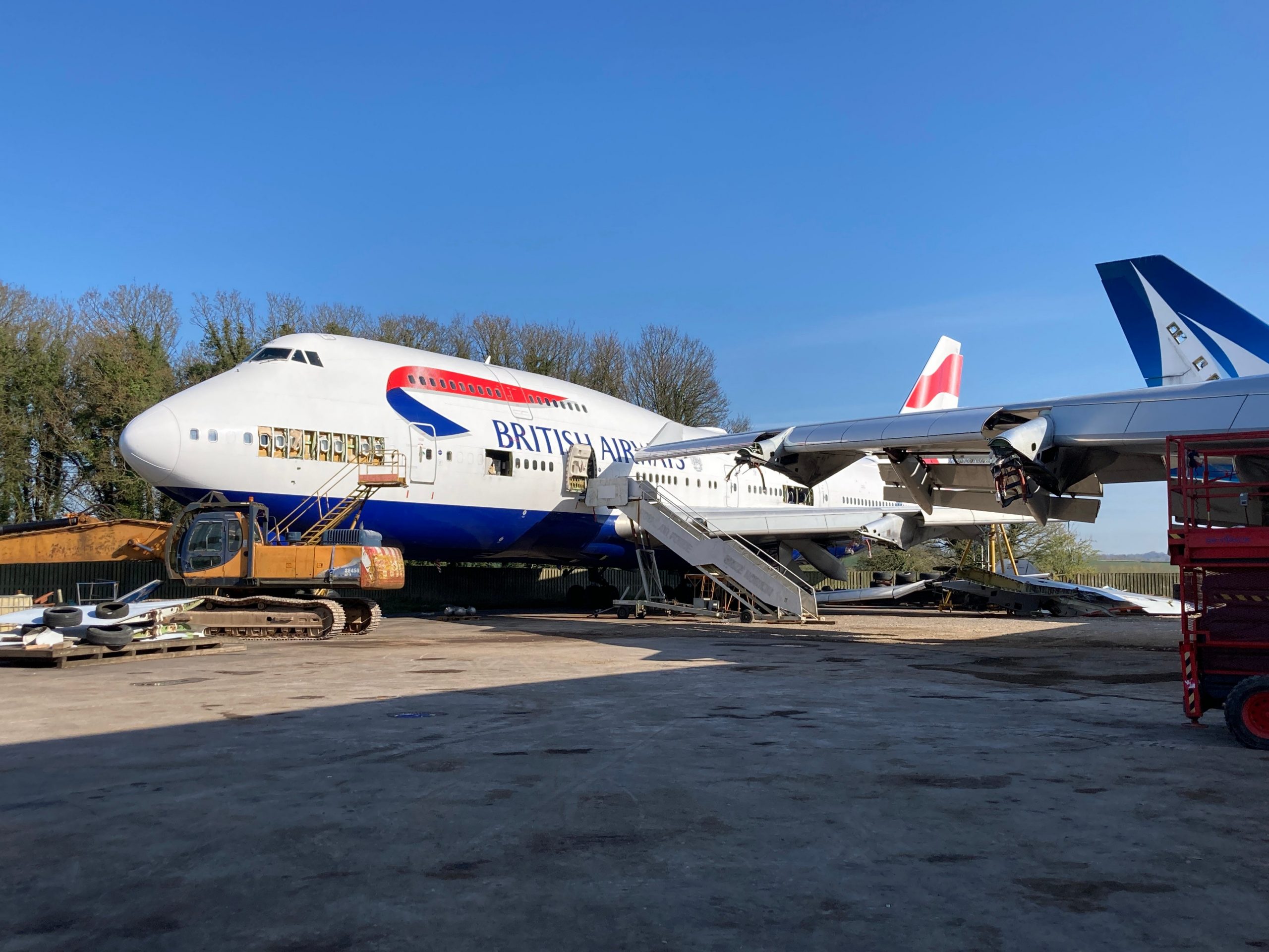 Stripping a British Airways 747.