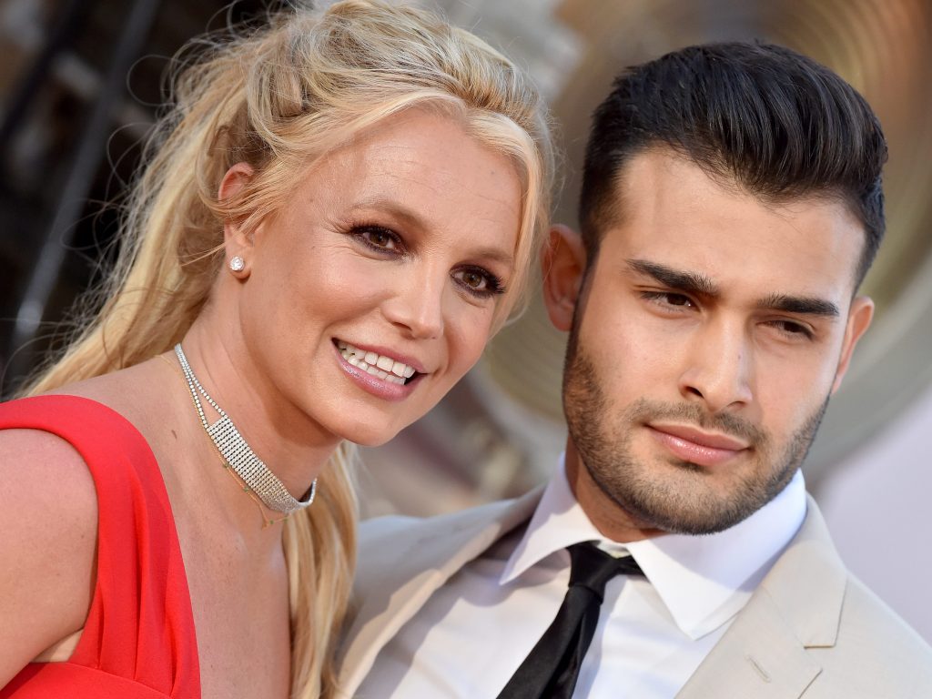 Britney Spears Is Pregnant 10 Months After She Begged A Judge To Let Her Remove Her Iud To Have 7090