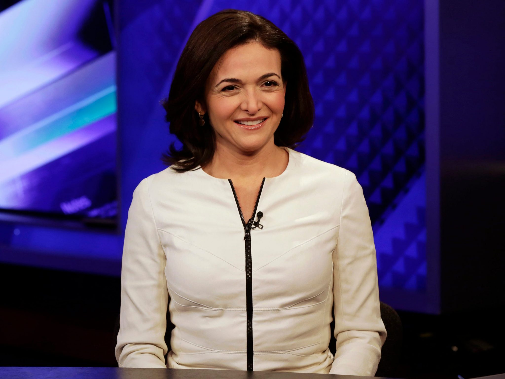 Tech: Sheryl Sandberg steps down