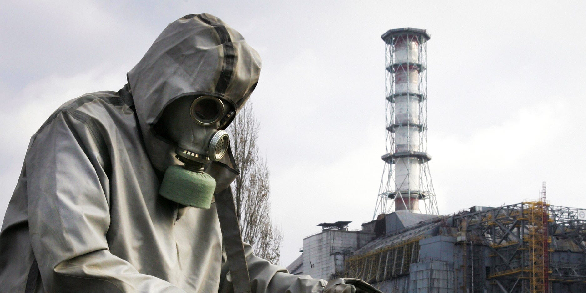Радиация в чернобыле 2024. Чернобыль 1986. Чернобыльская АЭС 1986. АЭС Чернобыль радиация. Ликвидаторы Чернобыльской АЭС.