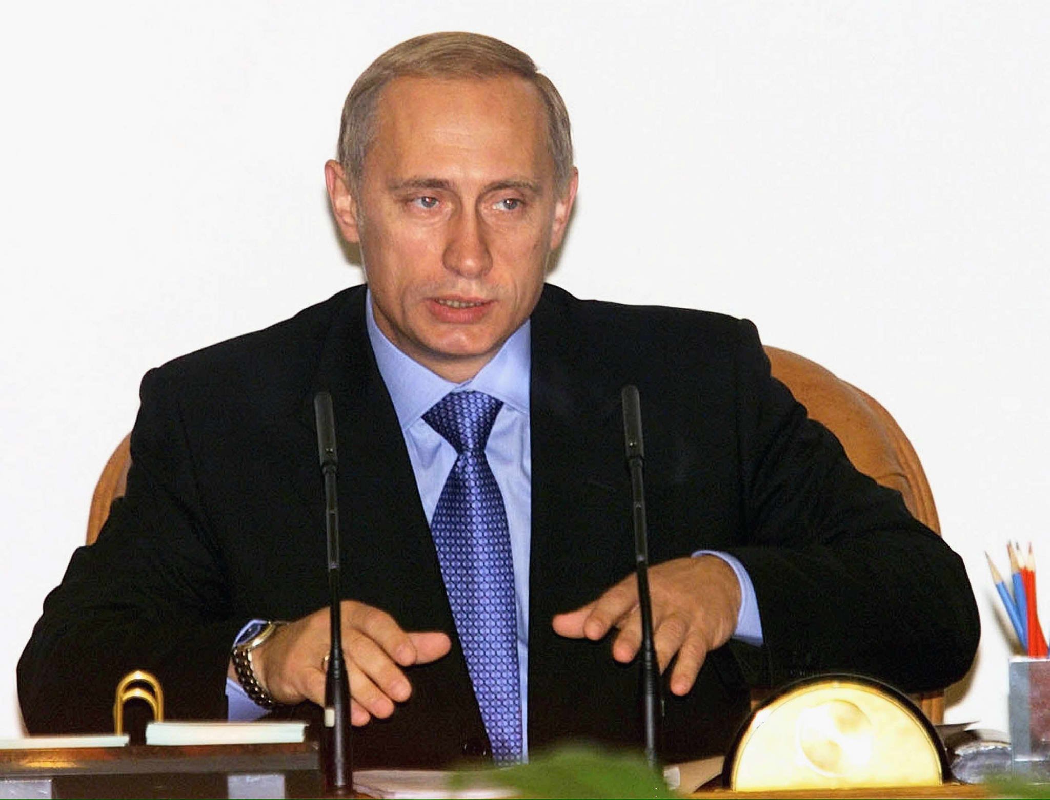 Vladimir Poetin in 1999 vlak voor zijn aantreden voor zijn eerste termijn als president. Foto:  EPA