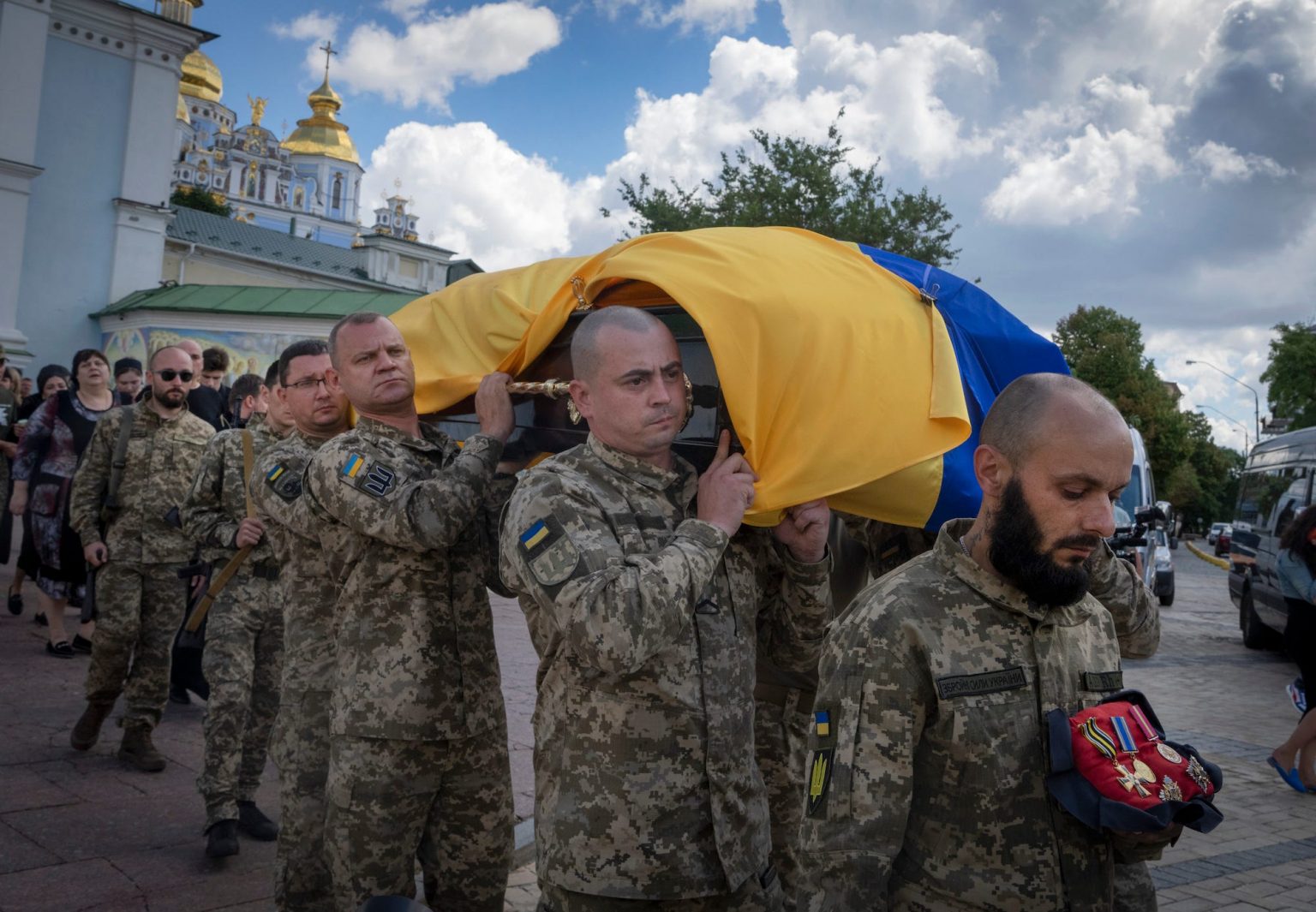 Большие потери на украине