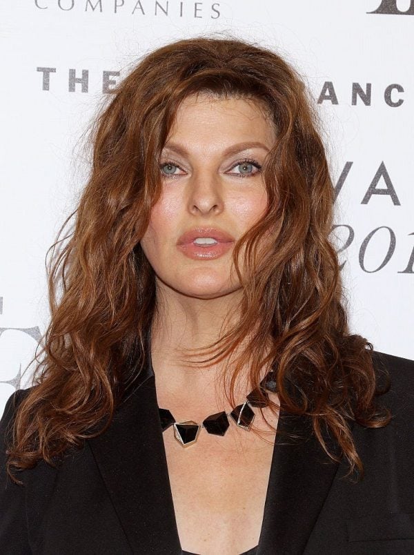 Linda Evangelista says even surgery couldn't fix her bulging ...