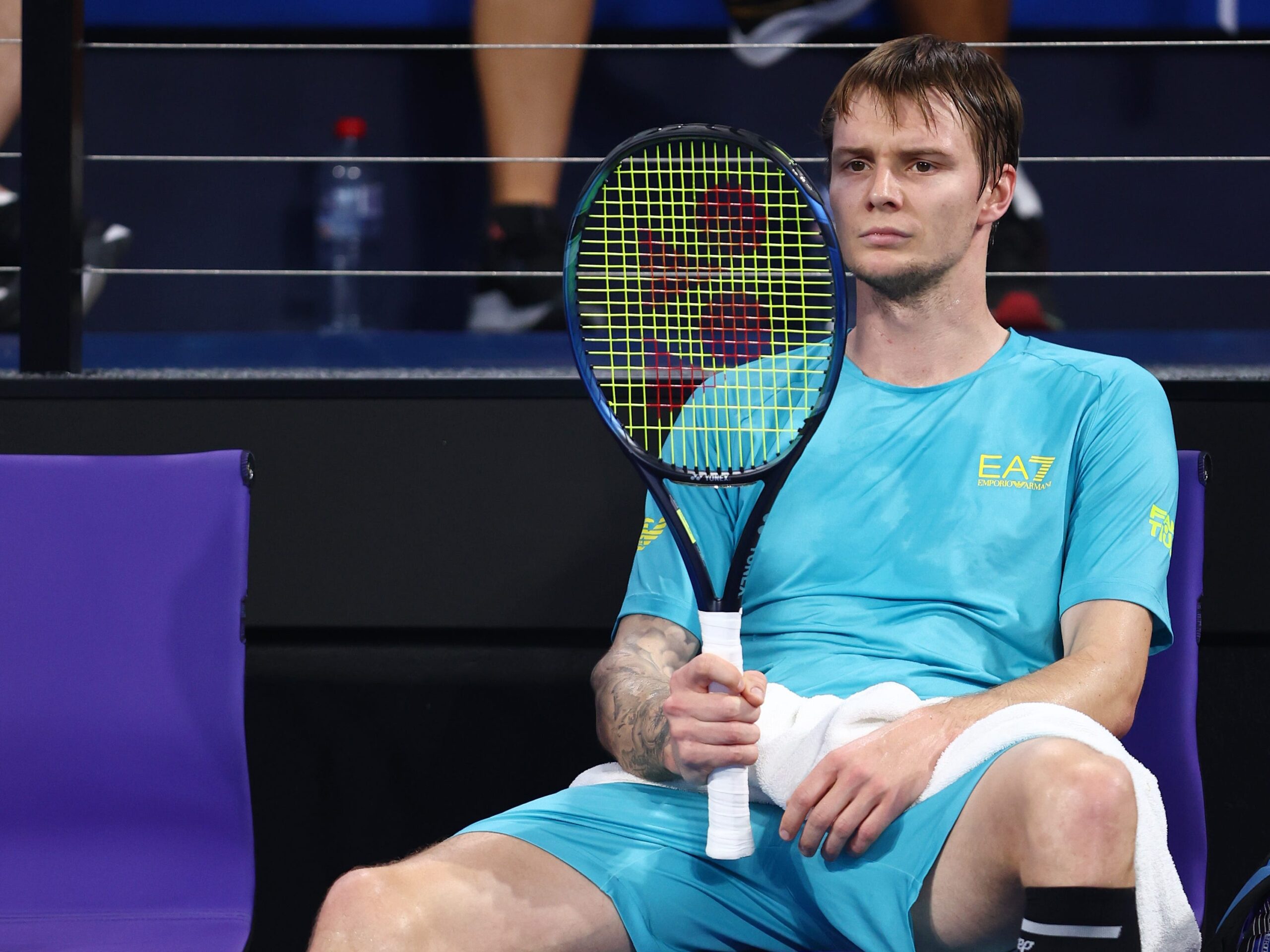 Pro tennis player Alexander Bublik flew into a rage and smashed 3 rackets on court, and as usual, the commentators are the most memorable part of it all