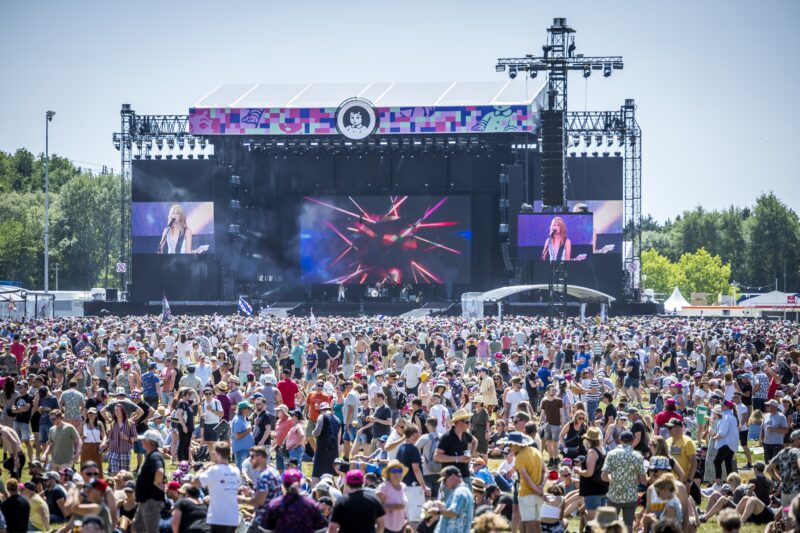 Dit kosten 5 grote Nederlandse festivals in 2023
