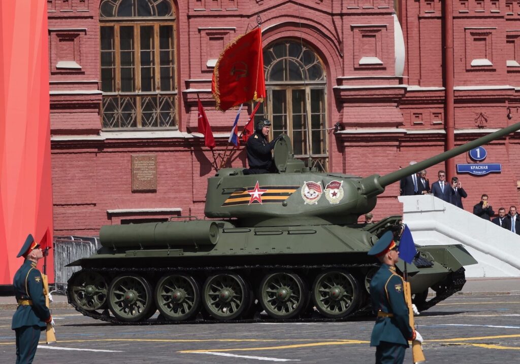 Rusland houdt op 9 mei 2023 een bescheiden parade op de Dag van de Overwinning