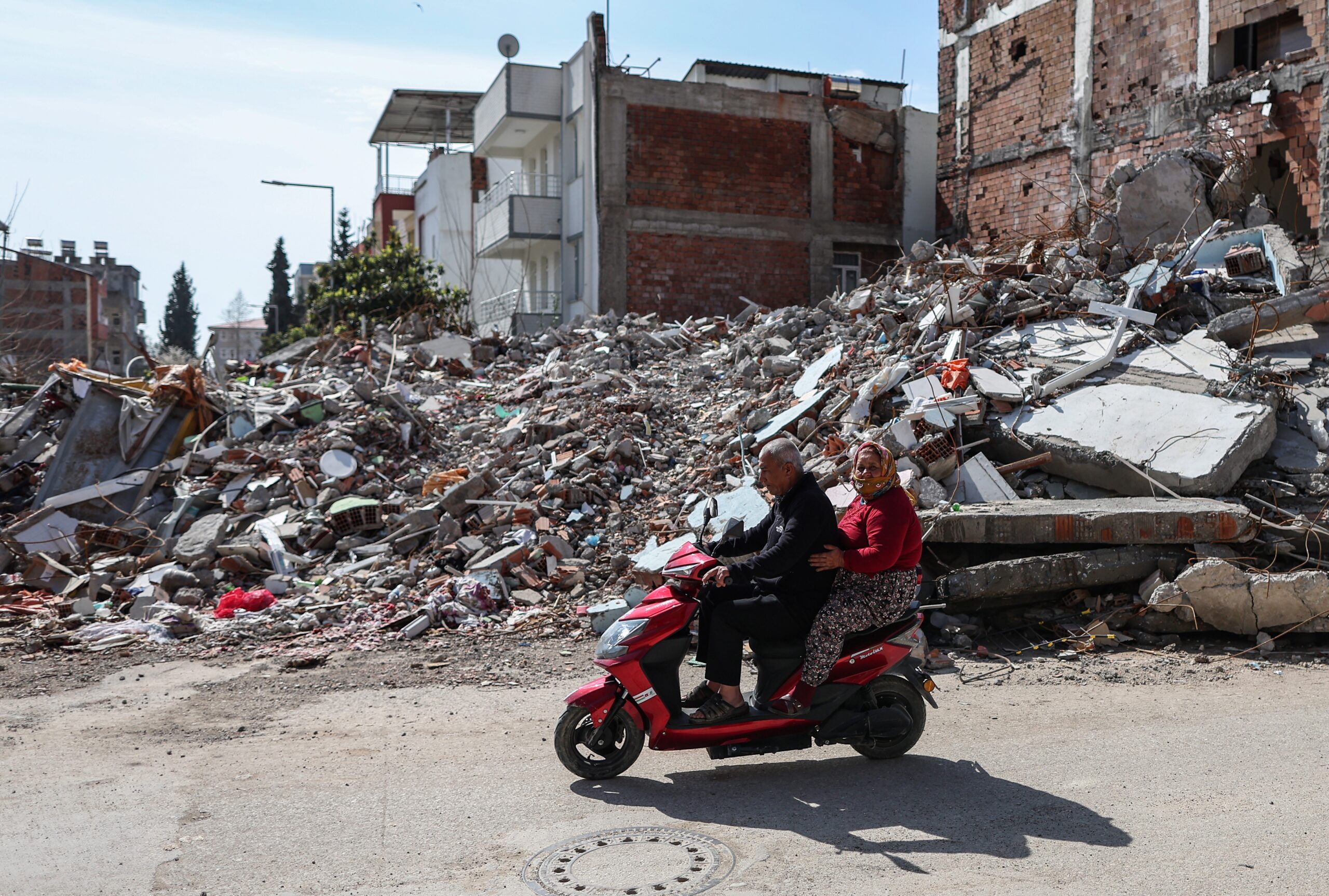 Verwoestingen in de Turkse stad Adiyaman na de aardbevingen in februari 2023. Foto:  EPA/Erdem Sahin