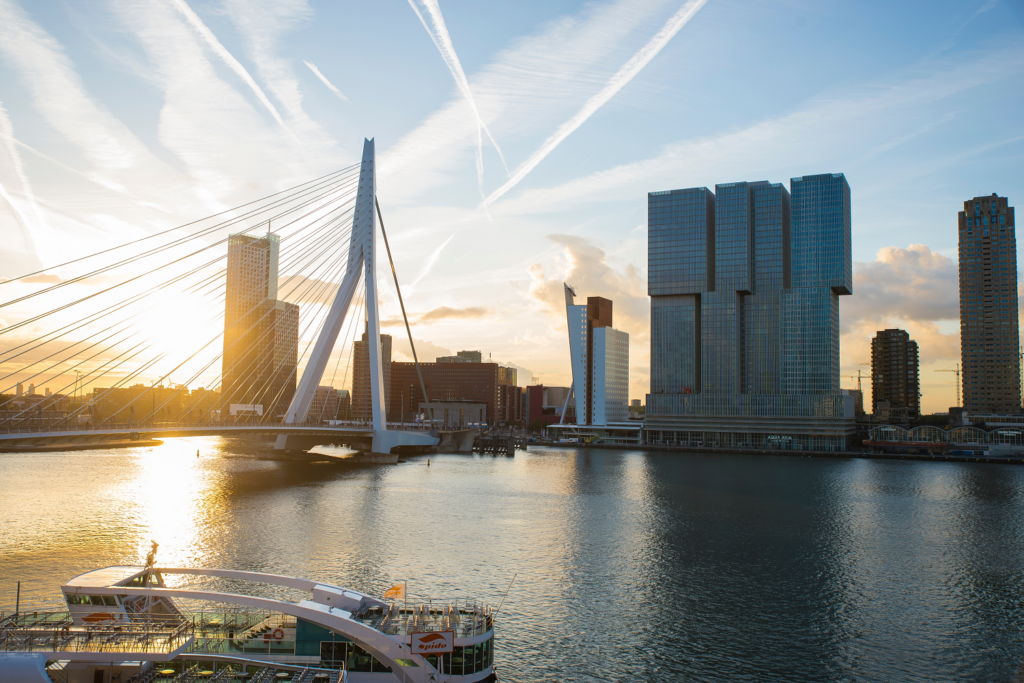 Huis kopen of huren in grote steden. Amsterdam, Den Haag, Rotterdam, Utrecht en Eindhoven