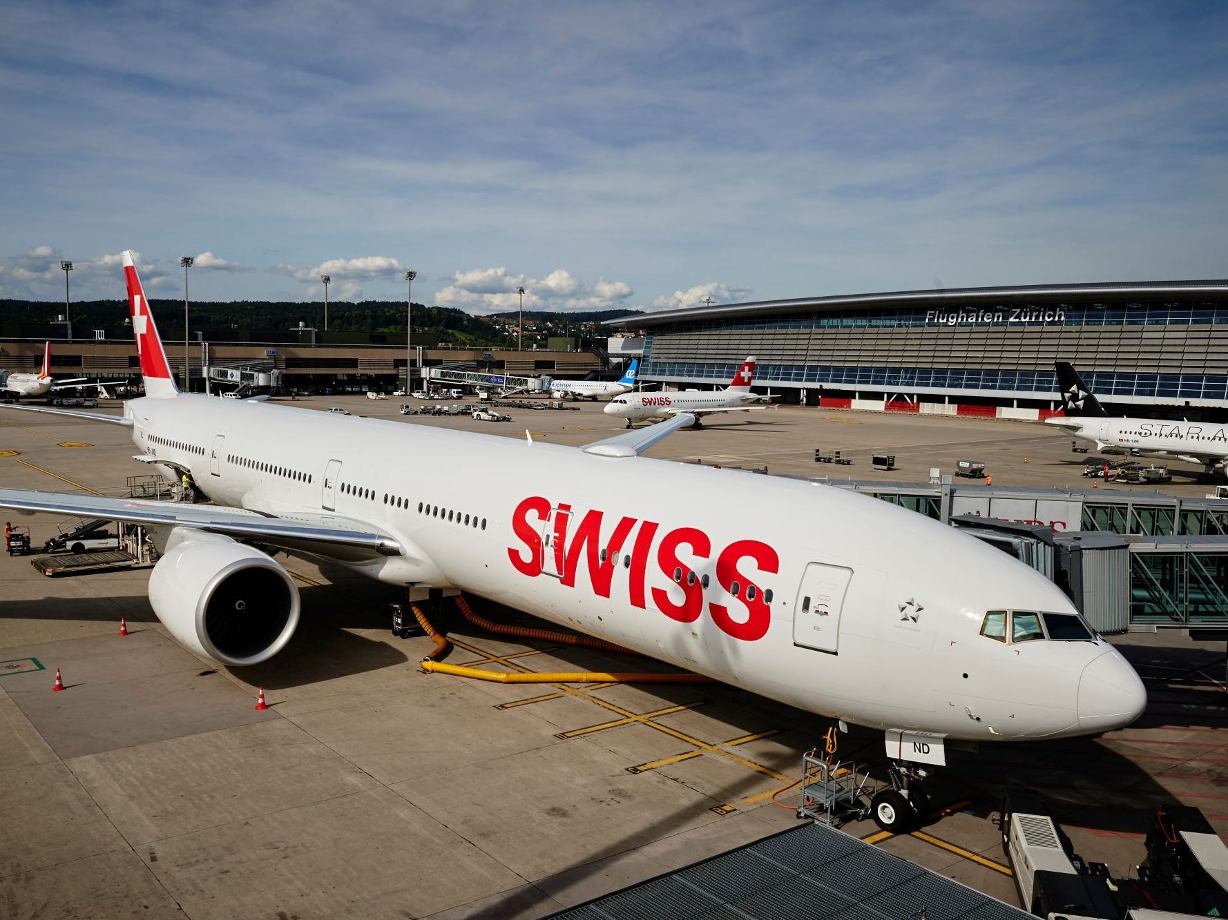 Een Swiss 777 bij de gate.