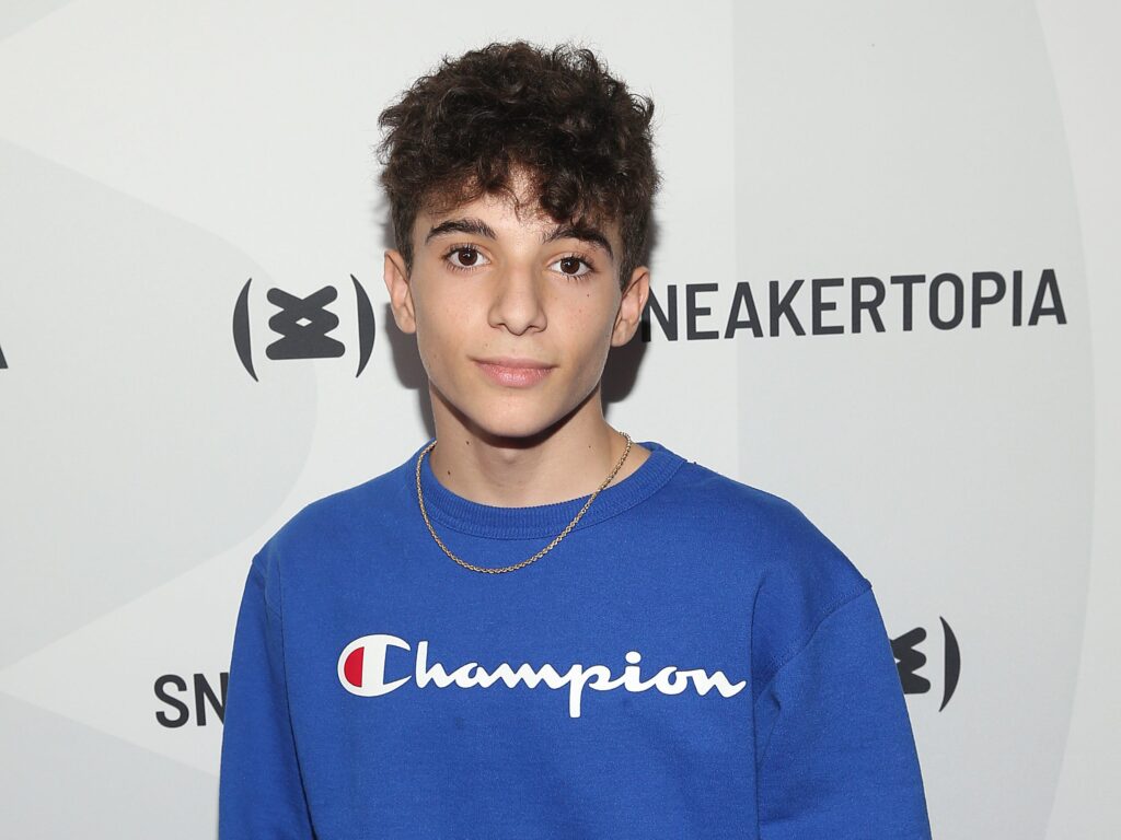 Champion sweater on top sale 2019