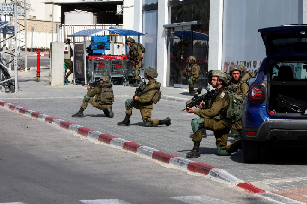 Israël gijzelaars gaza offensief