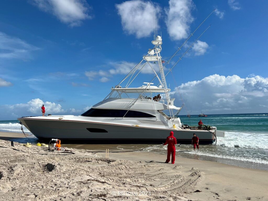 92 foot yacht beached