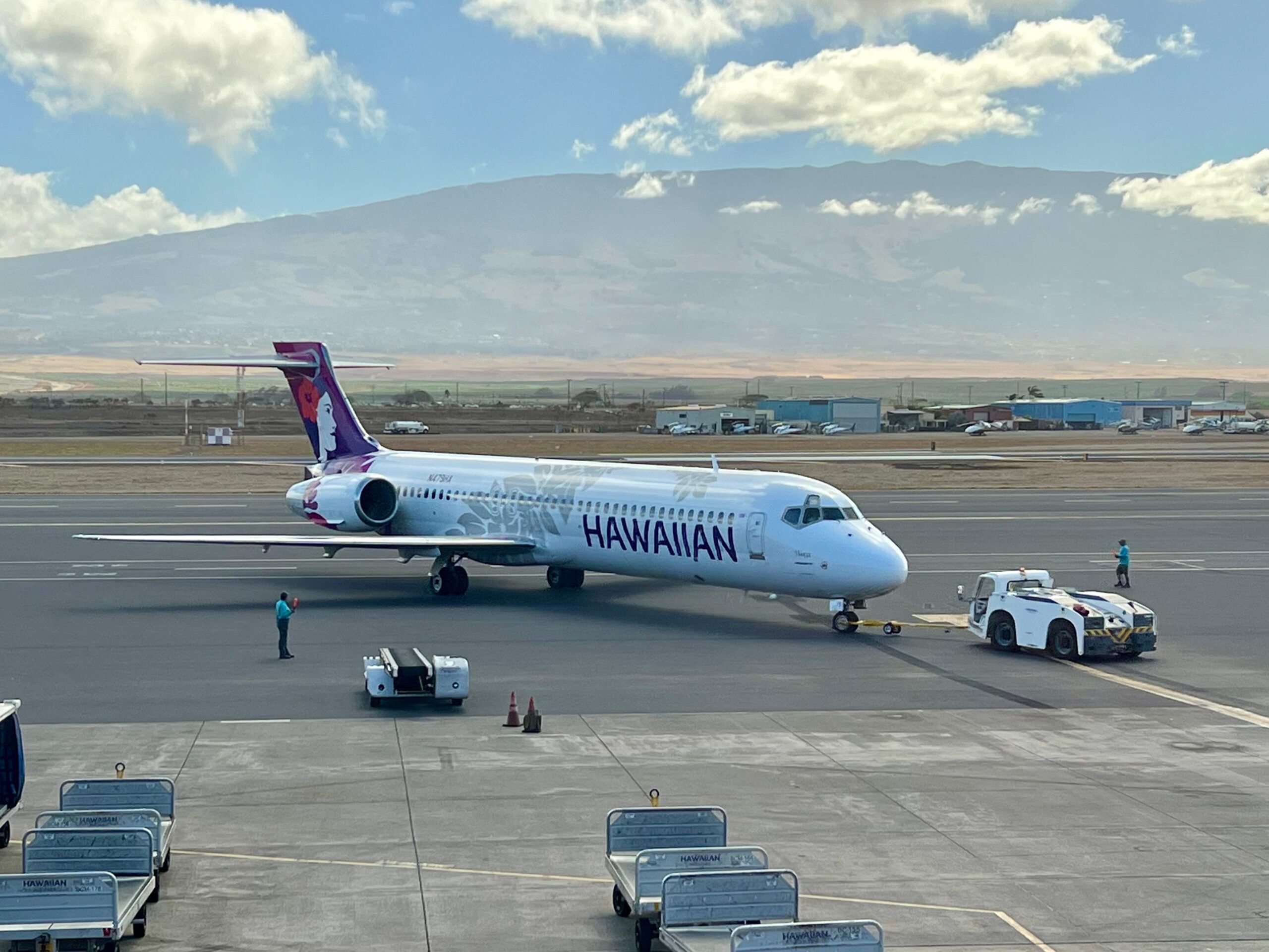 Hawaiian Airline vliegt vooral met Boeing 717-toestellen tussen Oahu an Maui.