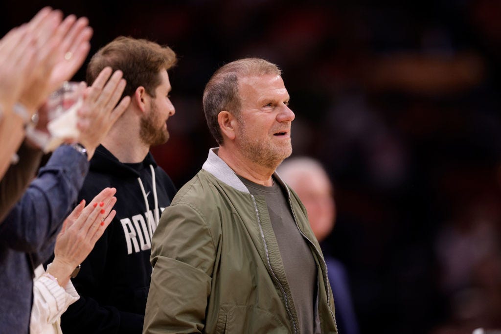 Tilman Fertitta watching basketball