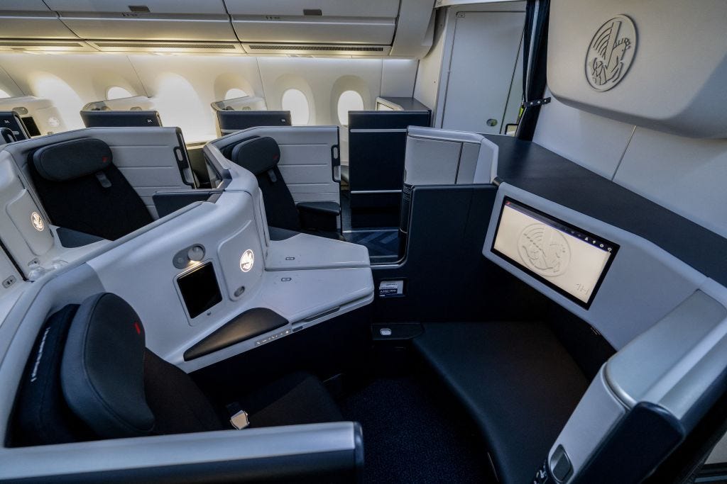 Business class stoelen in een nieuwe Airbus A350 van Air France .