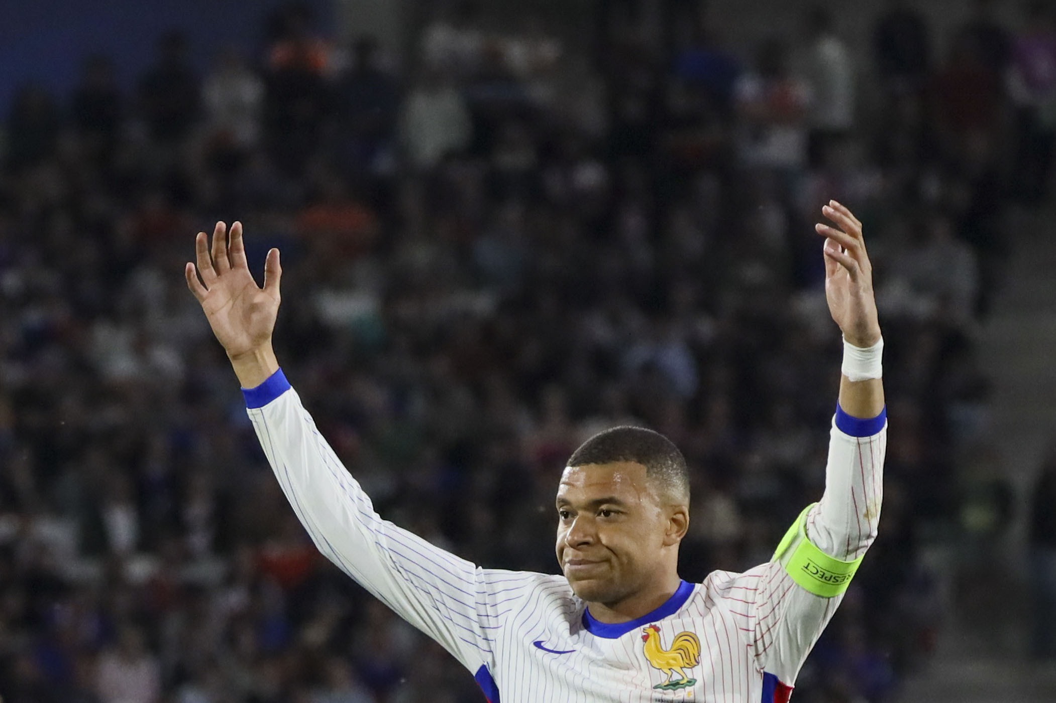 De Franse sterspeler Kylian Mbappé is 180 miljoen euro waard.