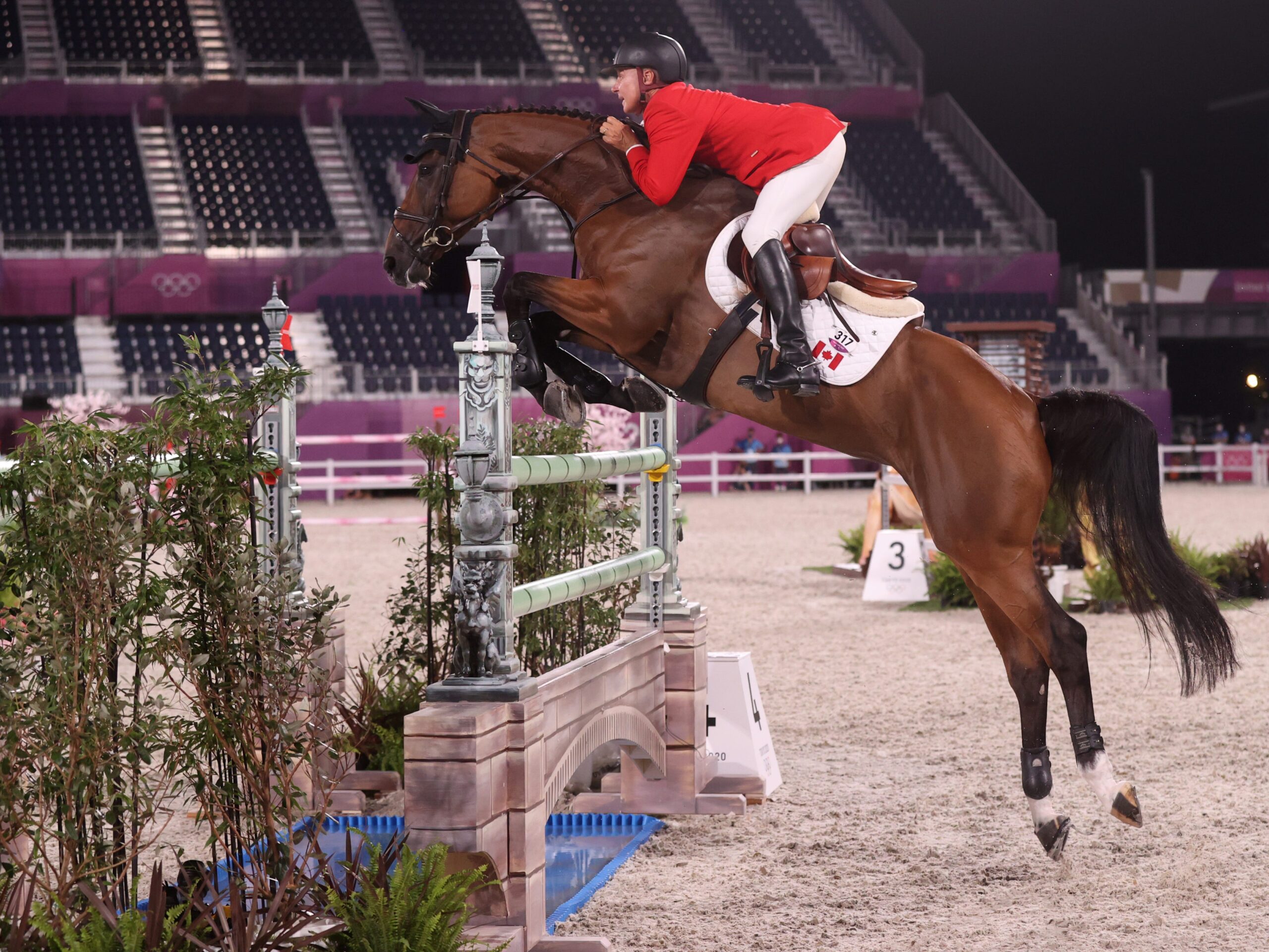 Mario Deslauriers competing at the Tokyo Olympics