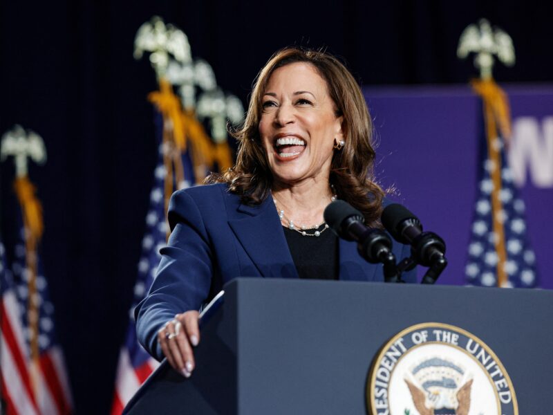 Kamala Harris makes surprise DNC appearance to thank Joe Biden before his big handover speech