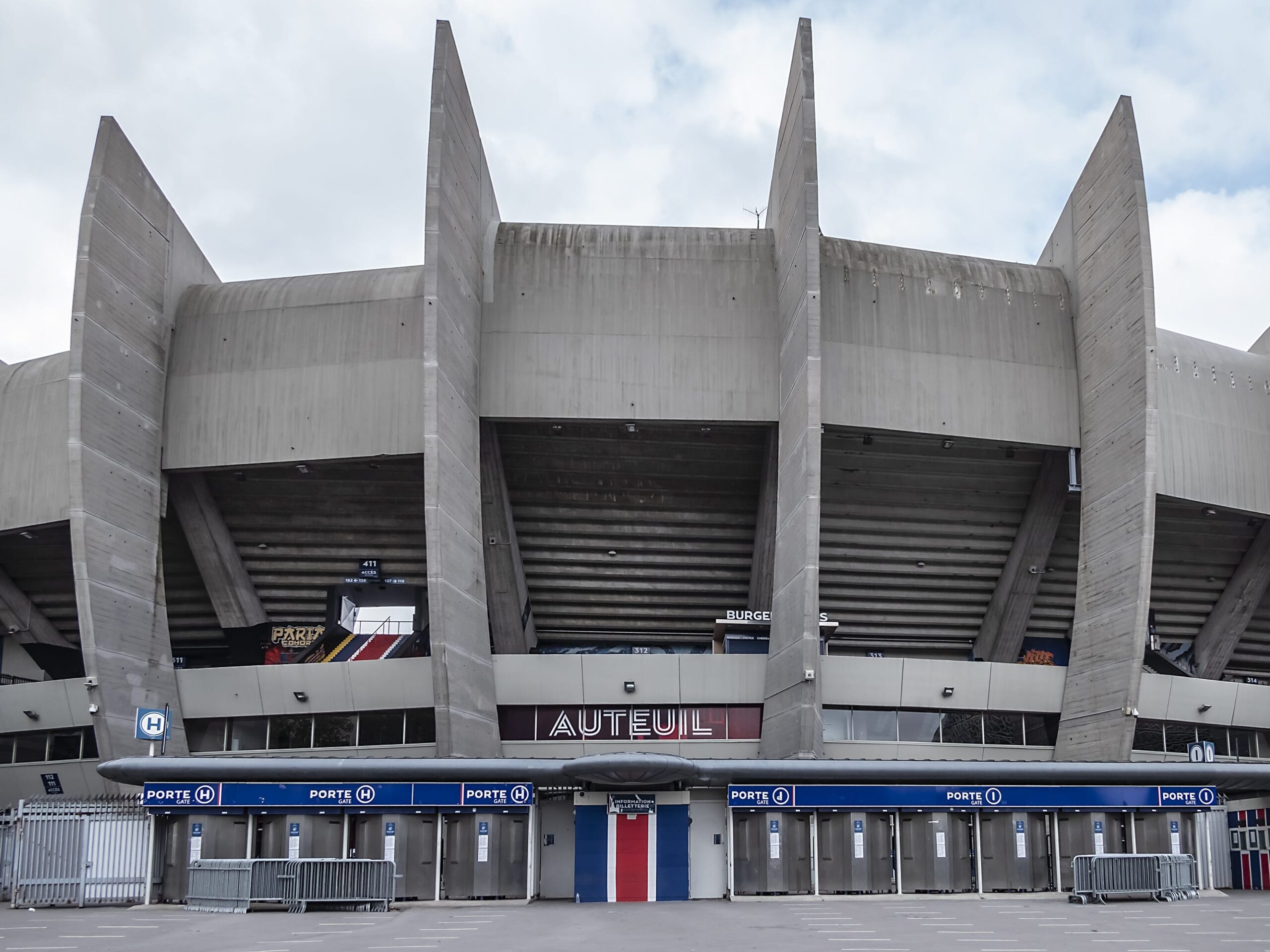 Parc des Princes football Stadium