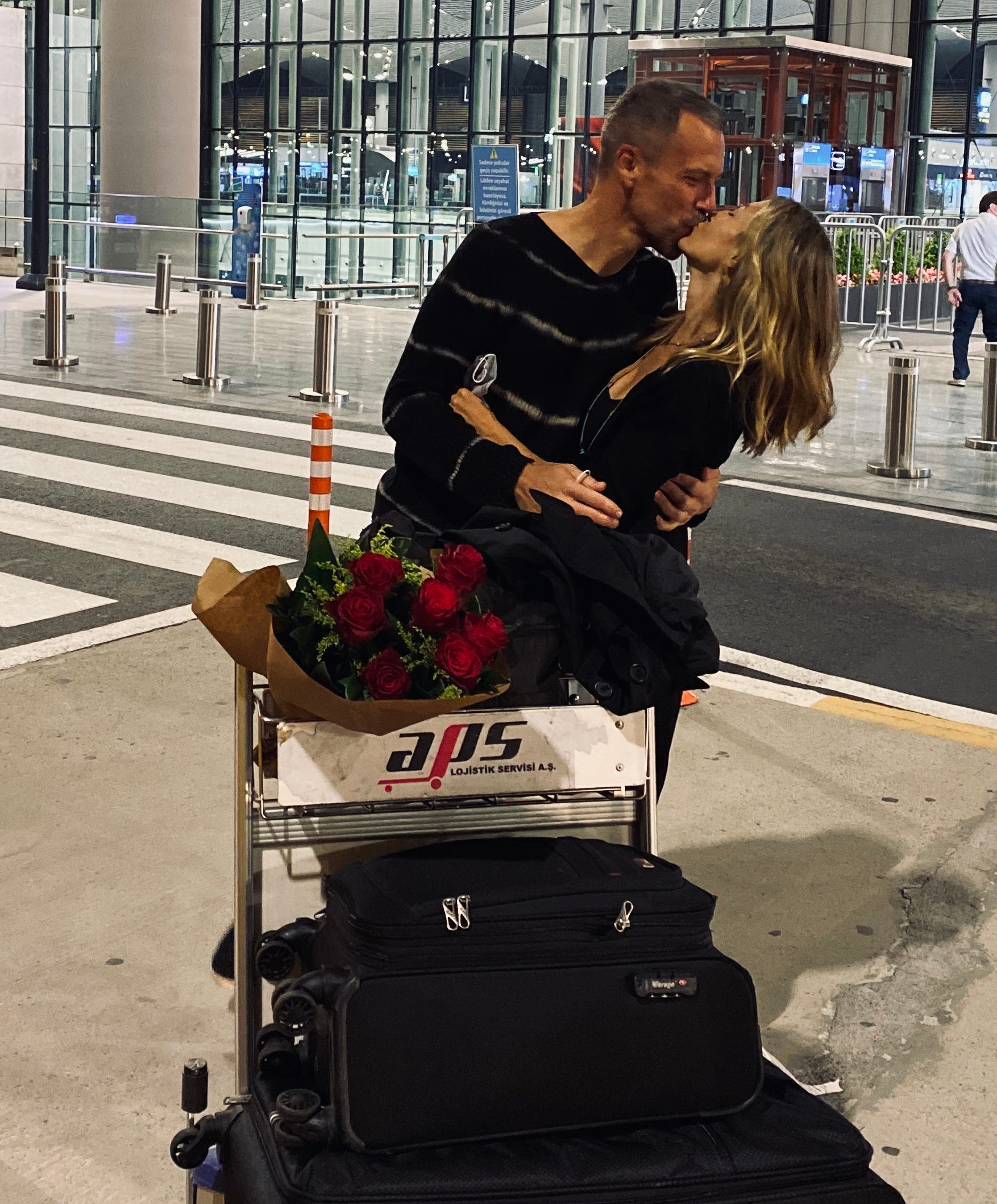 Tijdens het reizen ontmoette ze haar huidige partner met wie ze momenteel samenwoont in Papoea-Nieuw-Guinea.