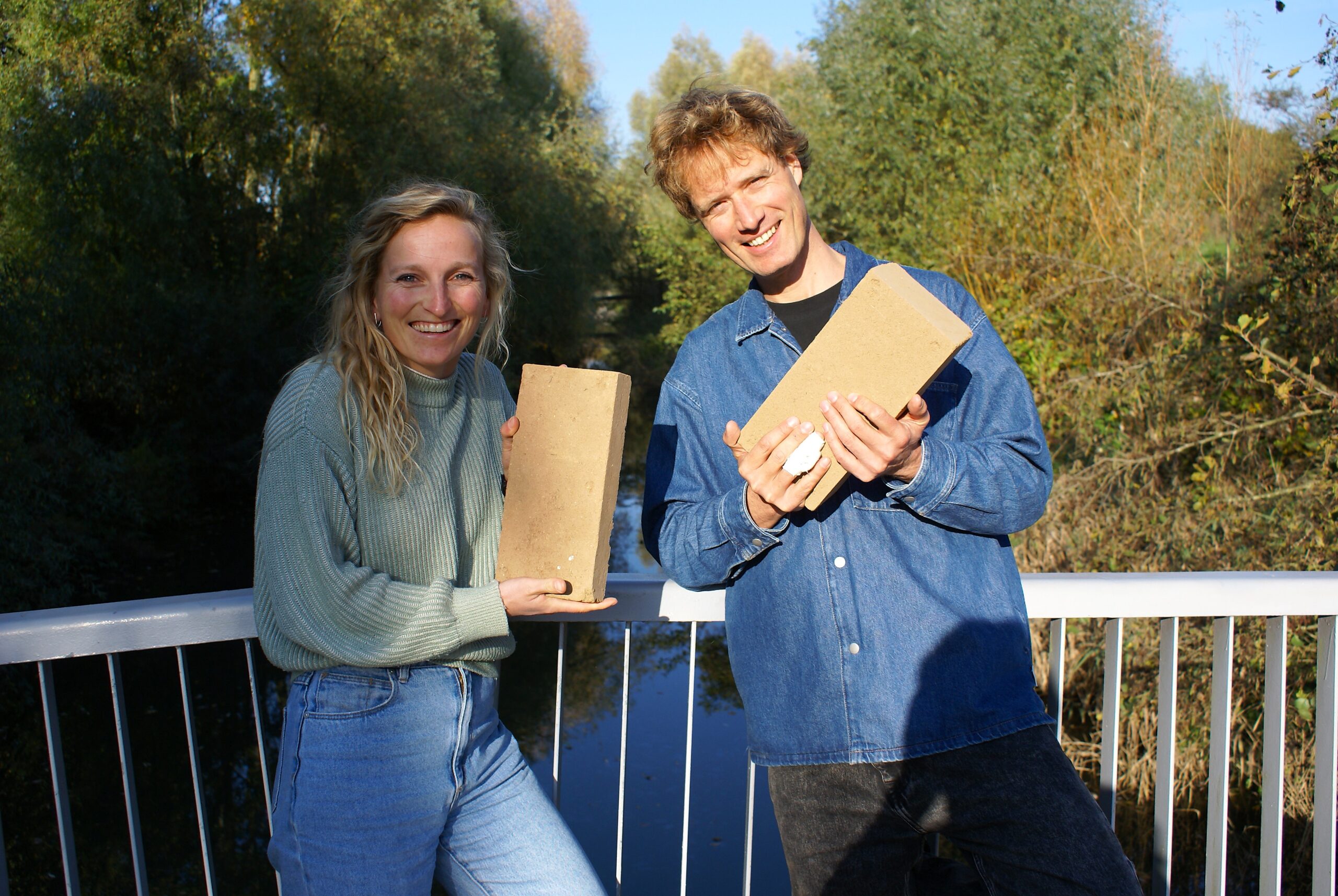 Het product van CoolBricks zou "oneindig recyclebaar" zijn, omdat het uit enkel natuurlijke ingrediënten bestaat.