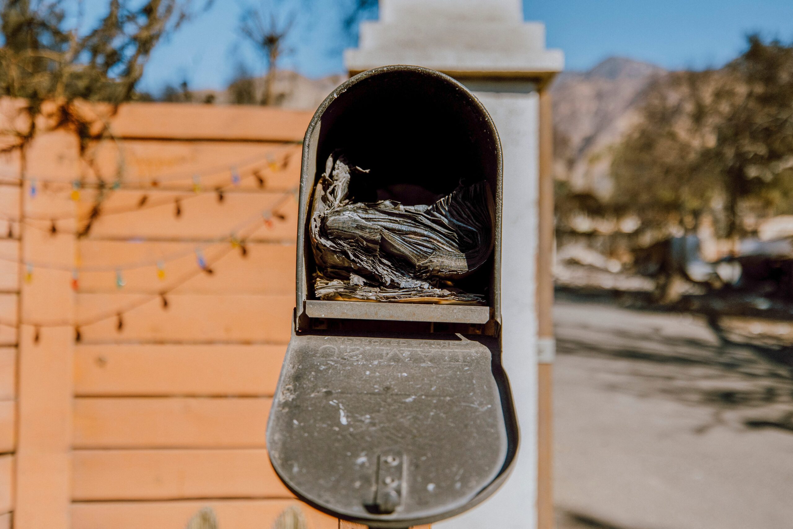 A burned mailbox on January 10, 2025, after the Eaton Fire that started on January 7 in Altadena, California.