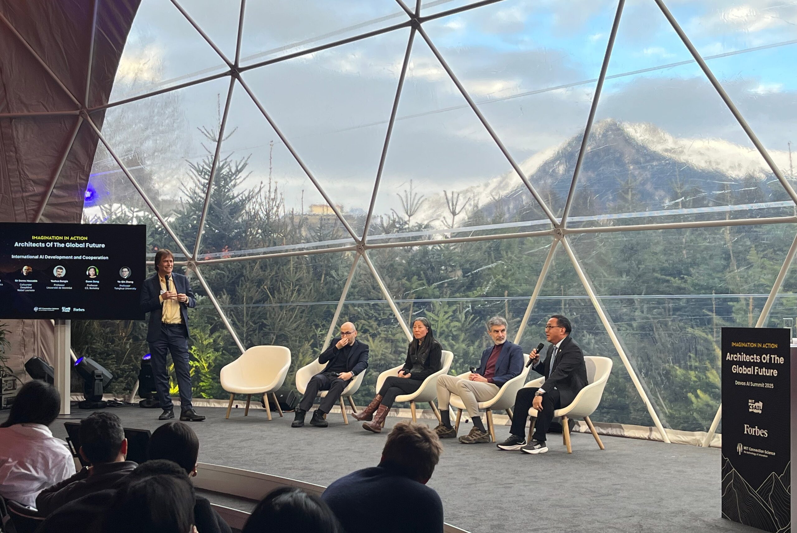 AI panel discussion, architects of the Global Future