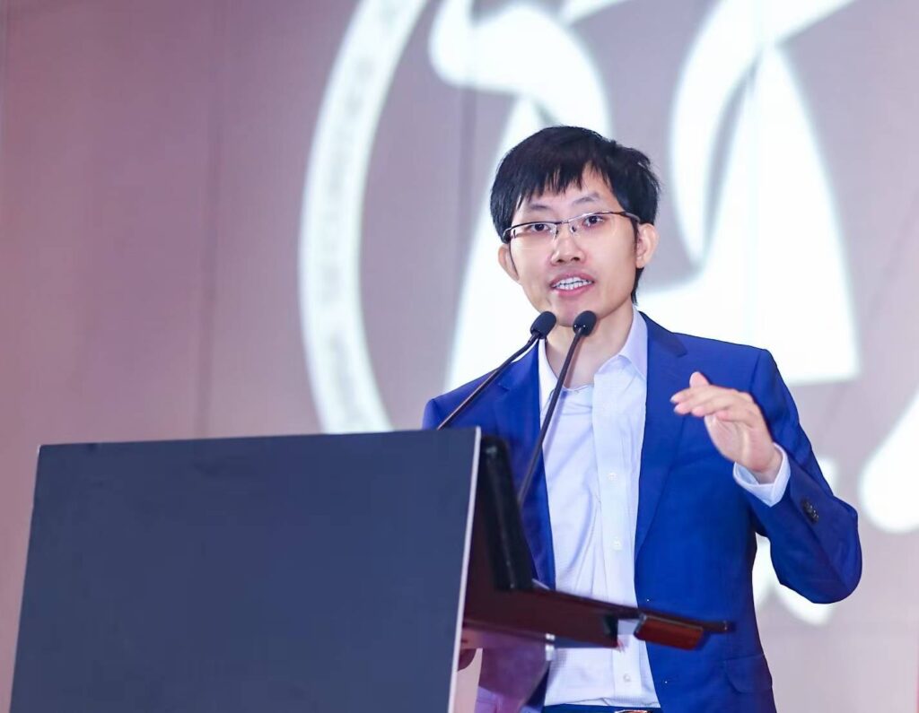 SHANGHAI, CHINA - AUGUST 30: Liang Wenfeng, founder of startup DeepSeek, delivers keynote speech during the 10th China Private Equity Golden Bull Awards on August 30, 2019 in Shanghai, China. PUBLICATIONxNOTxINxCHN Copyright: xVCGx 111545343314