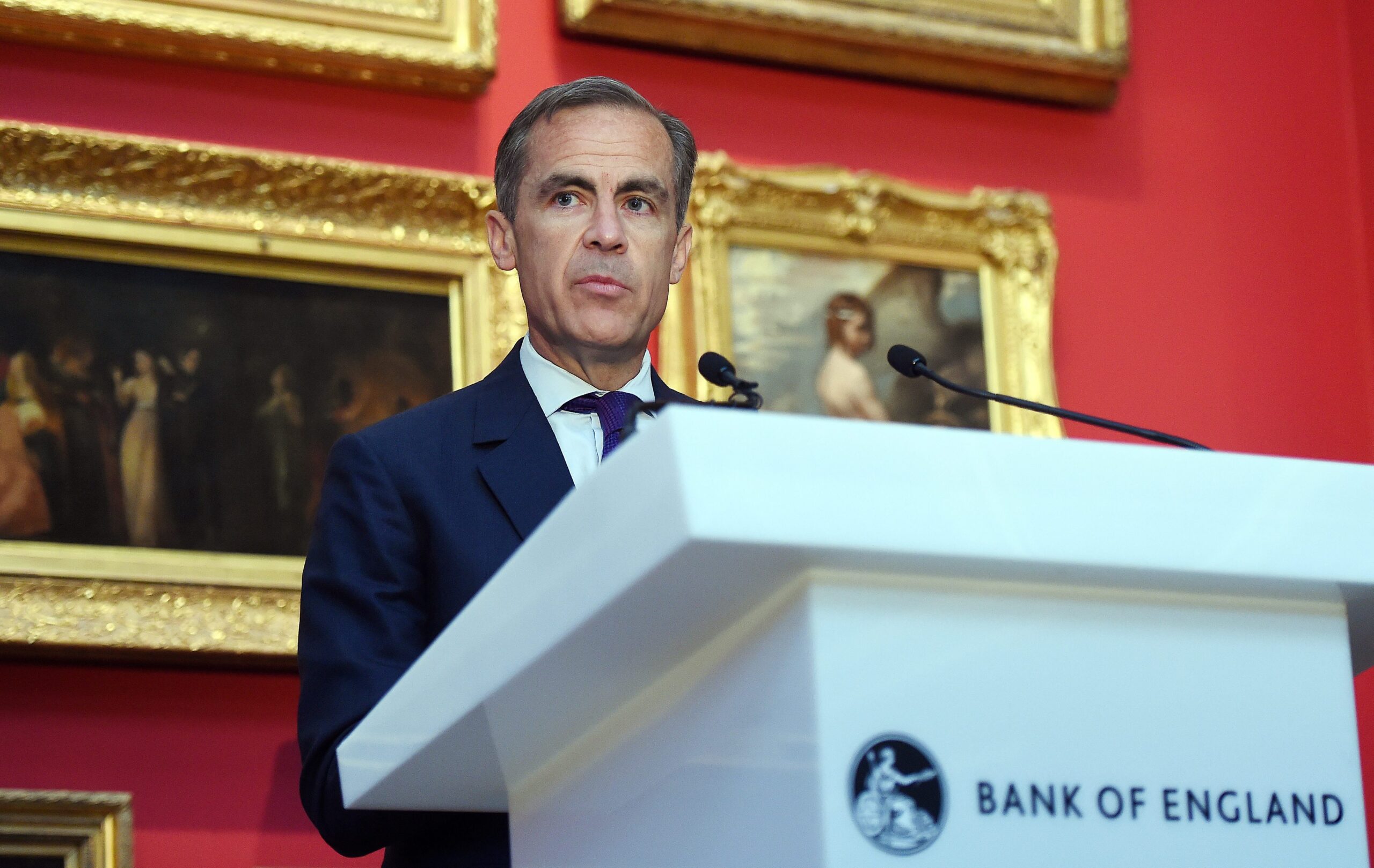 Toenmalig gouverneur Mark Carney van de Bank of England houdt in 2015 een toespraak in het Victoria and Albert Museum in Londen. Foto: Andy Rain / EPA