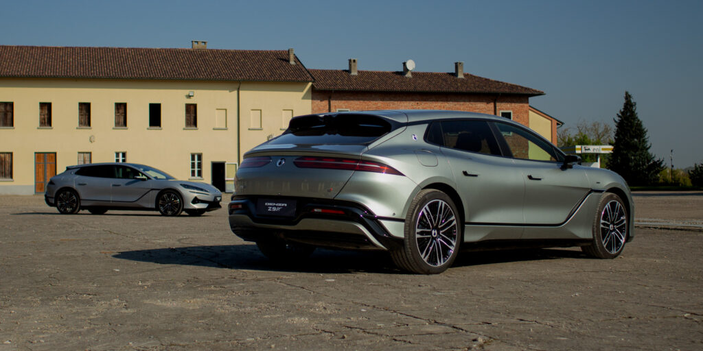 De Denza Z9 GT.