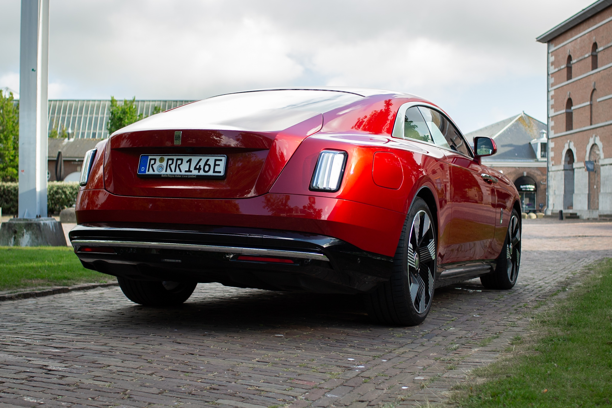 Rolls-Royce Spectre